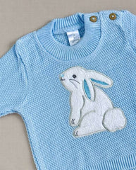 Set Primer Día Conejo Bordado Azul Detalle