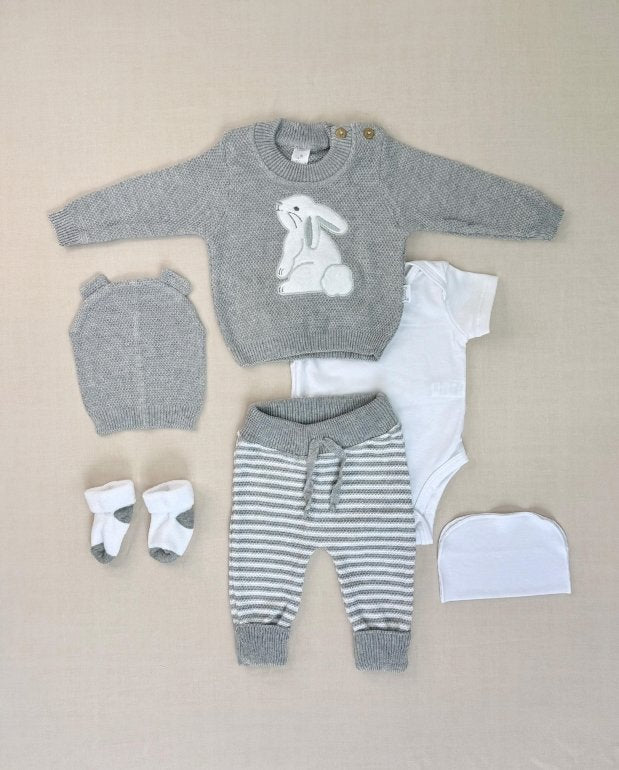 Set Primer Día Conejo Bordado Gris