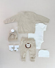 Set Primer Día Bordado León Beige Bebe