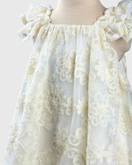 Vestido Tul Flores Bordado Beige Detalle