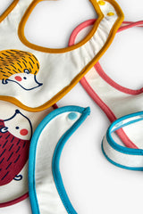 Set 4 Piezas Baberos Estampados Erizo Boboli Detalle