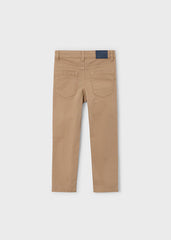 Pantalón Slim Caramelo Mayoral estilo