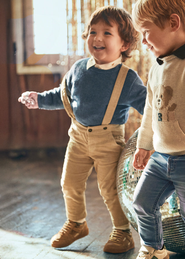 Pantalón con Tirantes Beige Mayoral modelo