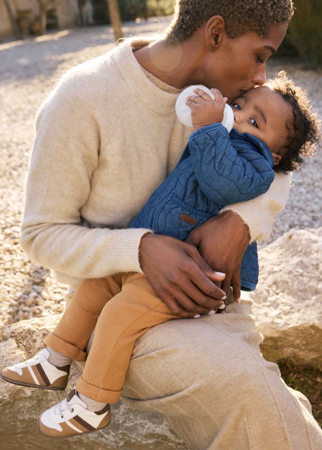 Pantalón Acanalado Camel Mayoral Modelo