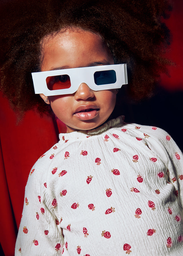 Blusa Manga Larga Fresas Mayoral Modelo