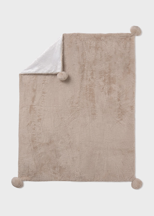 Manta Doblez Faz Brillo Pompón Café Diseño