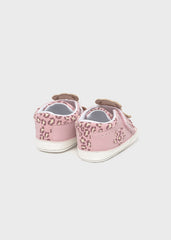 Tenis New Born Oso Rosa Mayoral Estilo