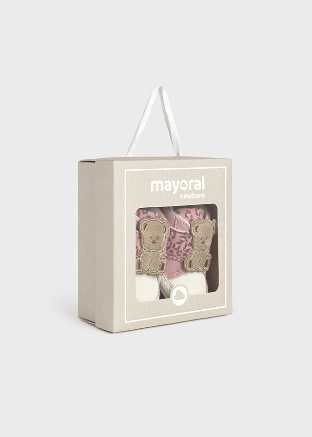 Tenis New Born Oso Rosa Mayoral Caja