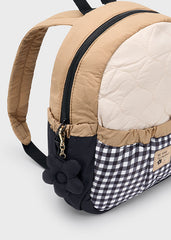 Mochila Guardería Acolchada Cuadros Negro Mayoral detalle