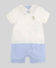 Mameluco azul y marfil con bordado de osito para bebé