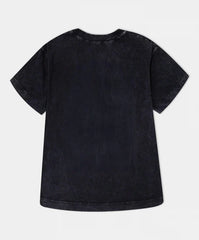 Camiseta infantil manga corta negra diseño coche de carreras