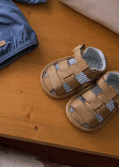 Sandalia Cangrejera Camel Mayoral estilo