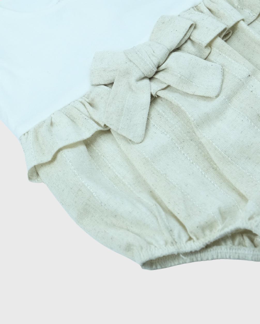 Body Lino Detalle Manga Beige Textura