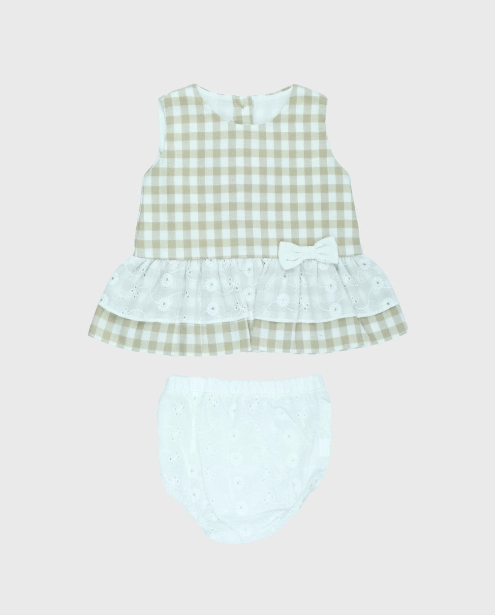 Conjunto Blusa Cuadros Detalle Ojalillo