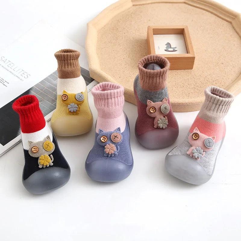 Medias Con Suela Gato