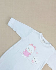 Primer Día Oso y Gato Hello Baby Rosa Textura