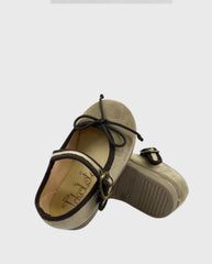 Baletas Mercedez Con Hebilla Beige Tokolate suela