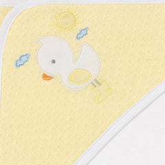 Cobija Con Capota Bordado Pato Amarillo detalle