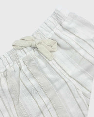 Conjunto Bermuda Bolsillos Rayas Niño Detalle