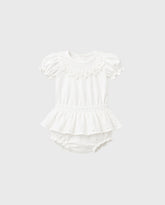 Conjunto Detalle Ojalillo Blanco Deolinda
