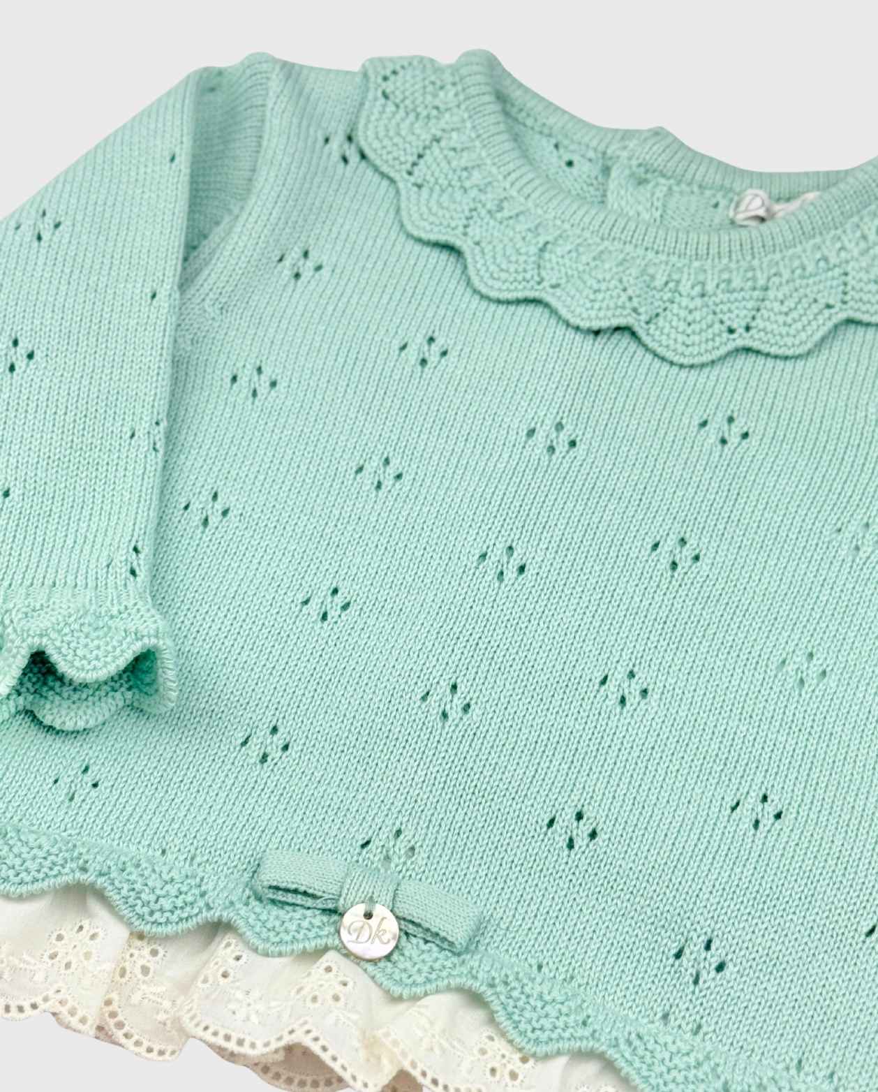 Primer Dia Volante Bordado Verde Dr.Kid Detalles textura