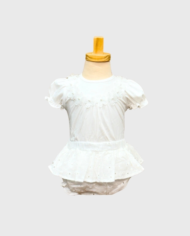 Conjunto Detalle Ojalillo Blanco Deolinda