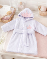Salida De Baño Bebé Bordado Corona Rosa modelo