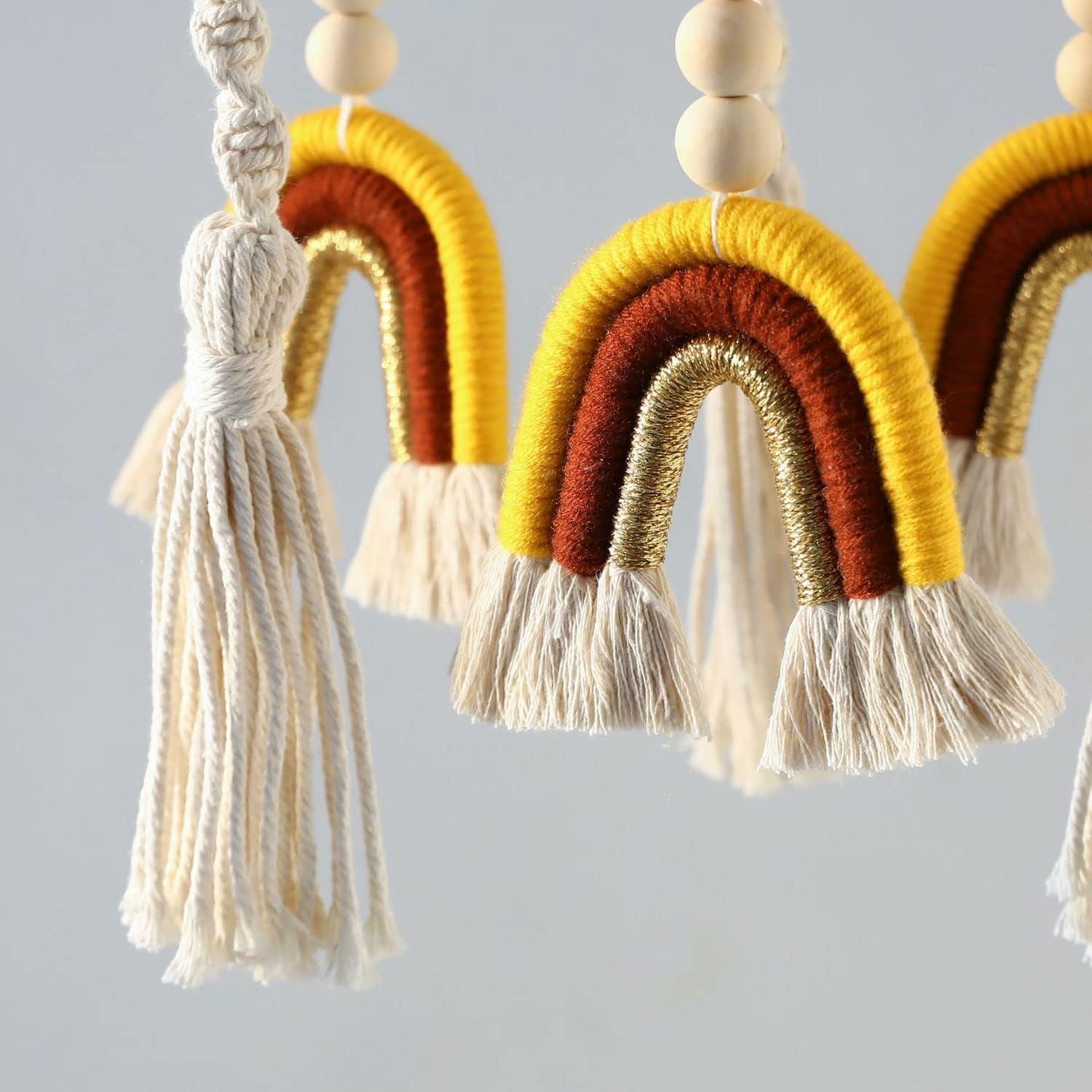 Móvil Decorativo Tejido Arcoíris Mostaza Terracota