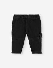 Pantalón negro DOG LOSAN para niño con bolsillo cargo vista posterior.