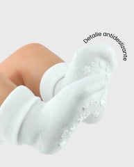 Set 3 Medias Antideslizante Blanco Bebé Detalles