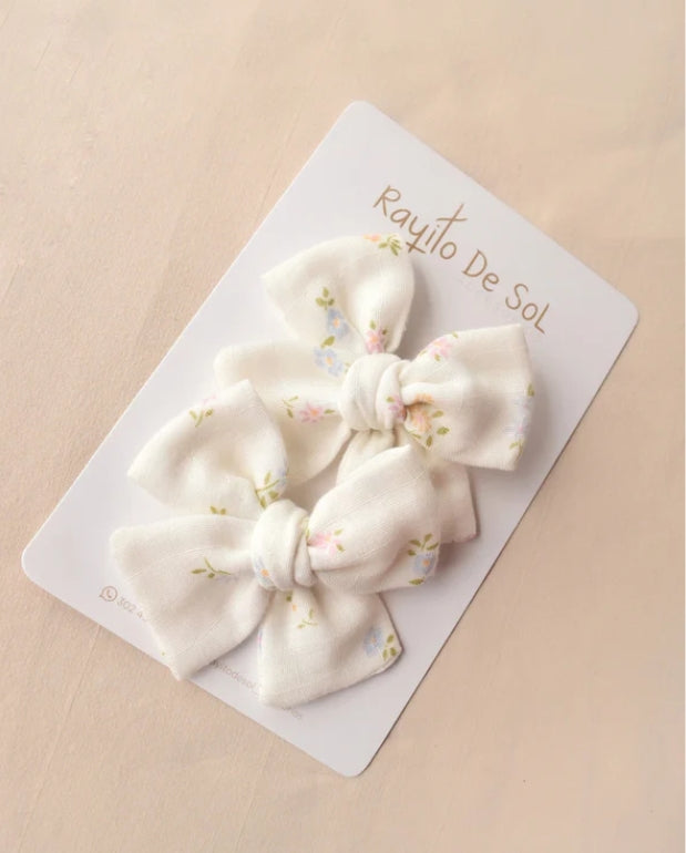 Set 2 Pinzas Moño Blanco Flores Rayito de Sol