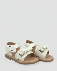 Sandalias Moño Brillos Crema