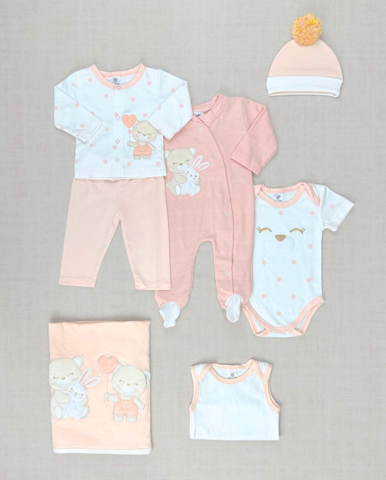 Set Primer Día Oso y Conejo Salmón