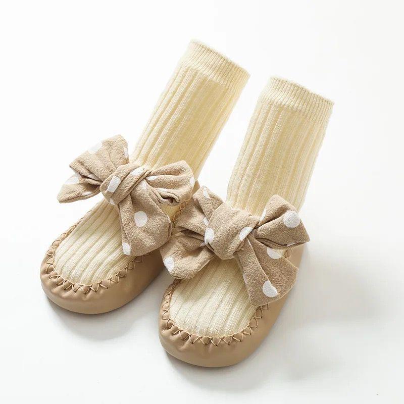 Medias Para Bebé Antideslizante Moño Beige