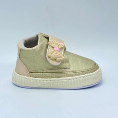 TenisBotaVelcroMonoDorado-detalle_1