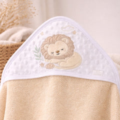 Toalla Con Capota y Babitas Bordado Surtido Beige detalle