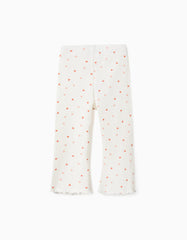 Detalle de tejido canalé con mini corazones