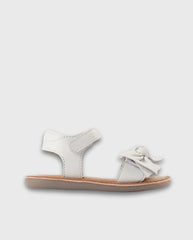 Sandalia Con Lazo Blanco Zippy