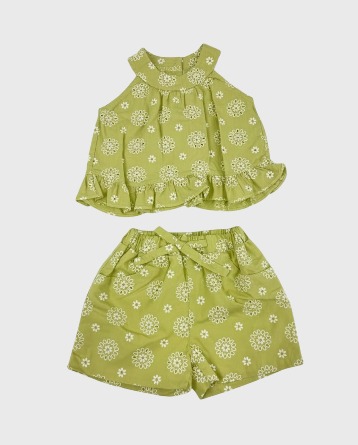 Conjunto Short Detalle Ojalillo verde