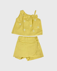 Conjunto Falda Short Flores Bordado amarillo