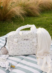 Pañalera Impermeable Estampado Corazones Gris Mayoral
