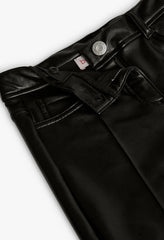Pantalón Cuerina Negro Boboli detalle