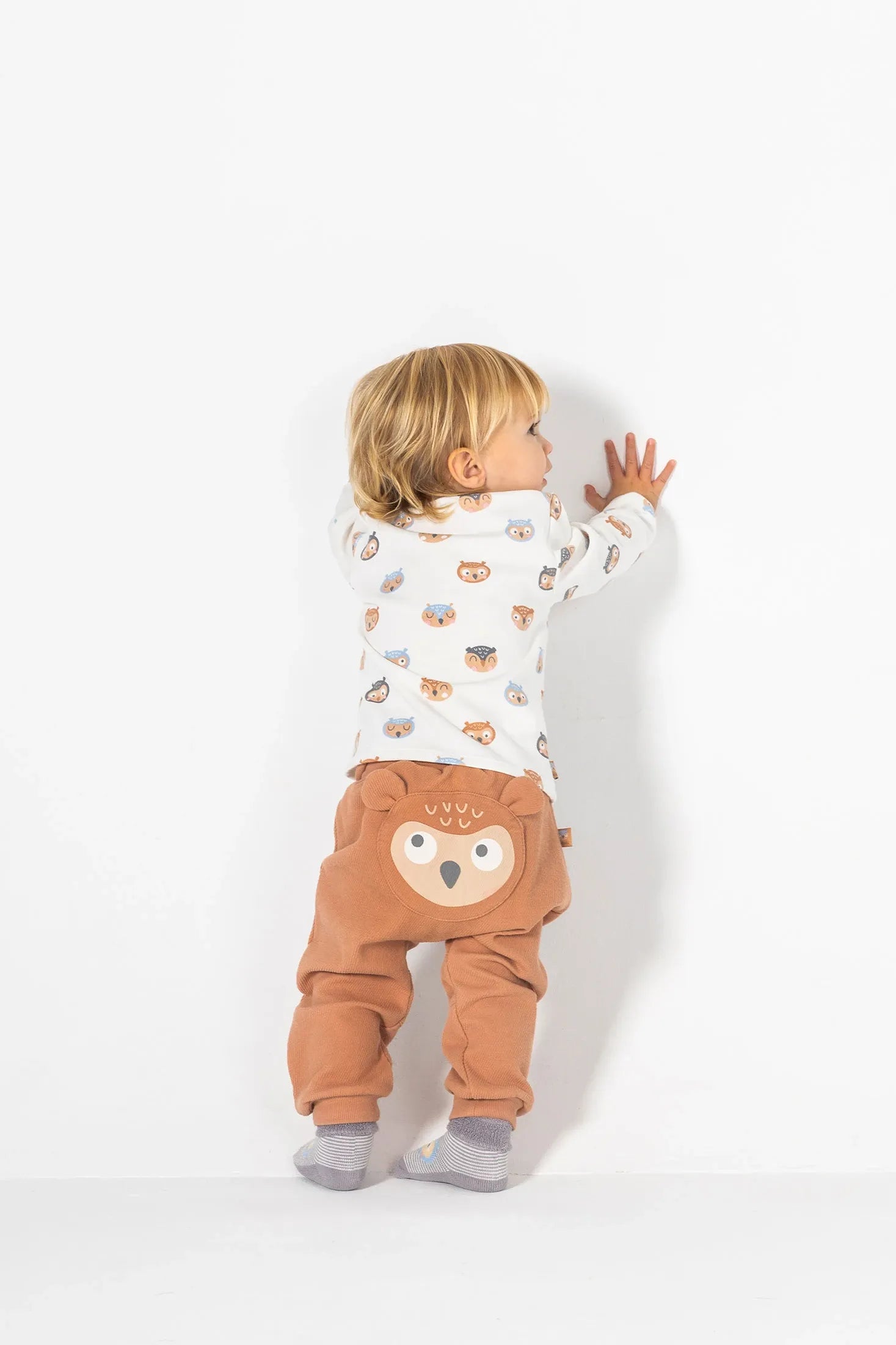 Conjunto Pantalón Buho Boboli Café Boboli MODELO