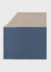 Cobija Toquilla Blueberry Azul Mayoral diseño