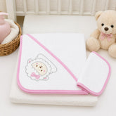 Toalla con Capota Bordado Oveja Beige modelo