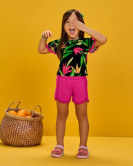 Conjunto Short Plantas Fucsia Nanai Modelo