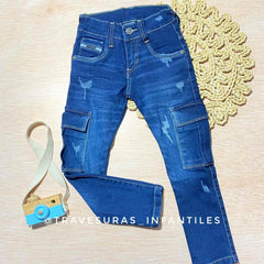 Pantalón Denim Detalle Bolsillos