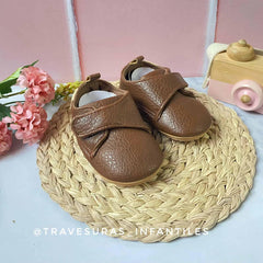 Tenis Velcro Café Niño