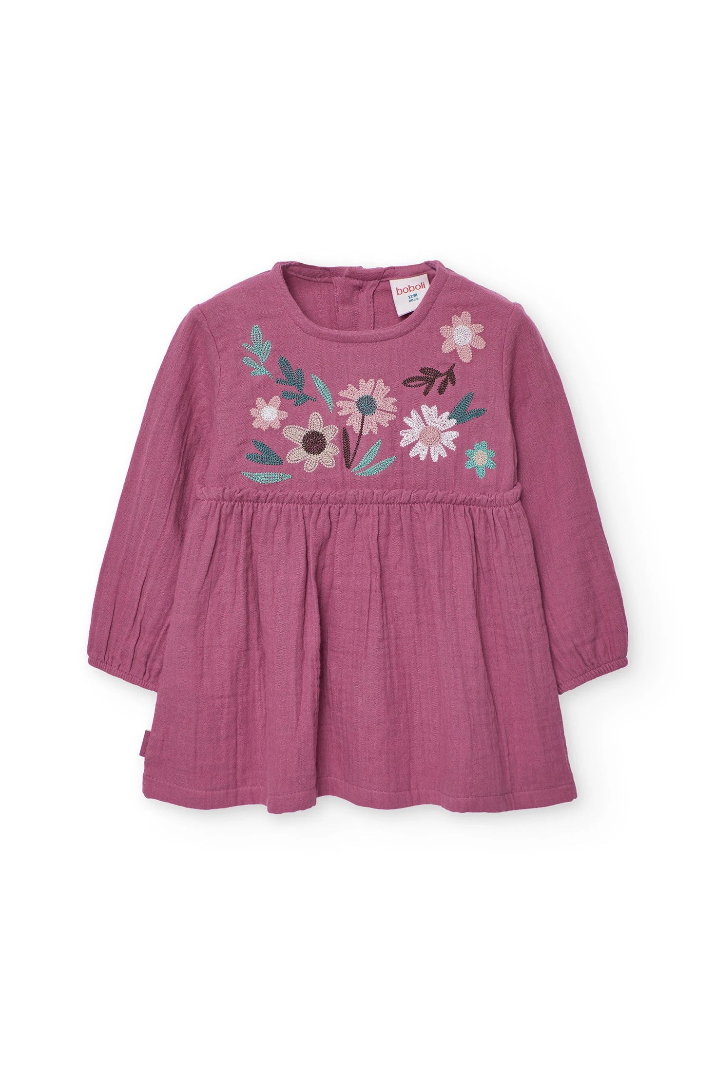 Vestido de algodón color frambuesa con flores bordadas