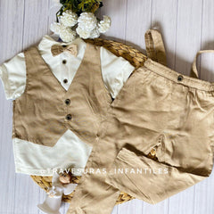 Set 3 Piezas Chaleco Y Corbatín Niño CASTILLITOS Beige